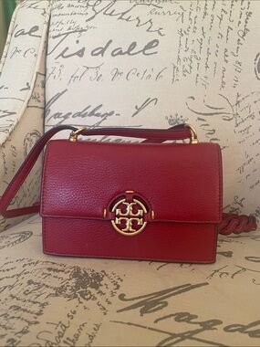 Tory Burch Red Pebbled Leather Shoulder Bag with Gold Logo